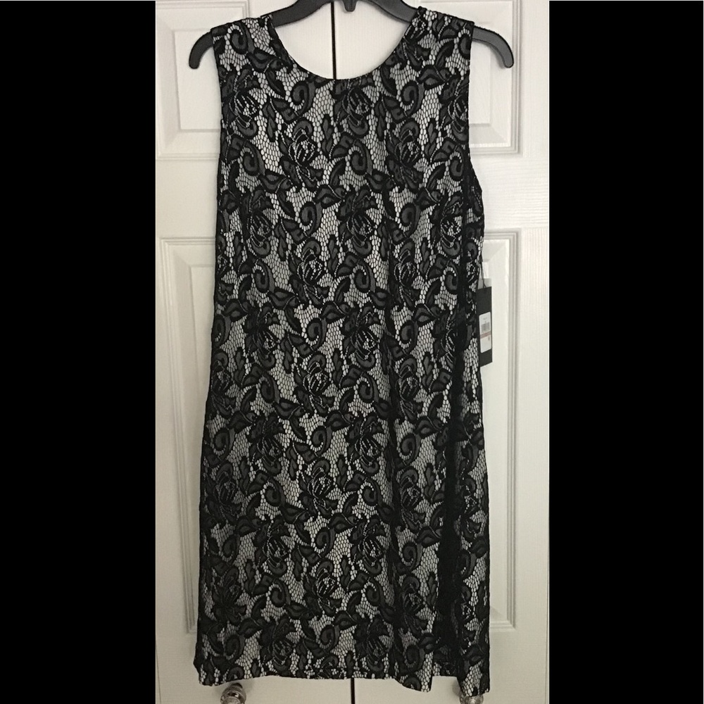 Karl Lagerfeld size 12 black and white lace dress